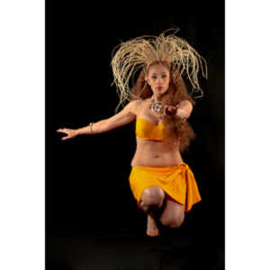 What a blast to get to shoot with a gorgeous Tahitian Dancer.  Ne-Ne was looking for shots to use to promote herself, and I got an opportunity to shoot something truly beautiful and interesting.